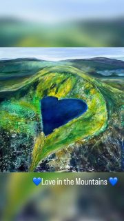 Today is Saint Patrick’s Day over in Ireland…
☘️☘️☘️
… and for me, living in England but rooted there, it’s not the celebrations, the Guinness 🍺or even the music 🎶, it’s the love of what I will always call ‘home’ - held in the people, the memories, and the island’s astonishing beauty. 
💙💚💙
There’s a deep lake hidden in County Wicklow; it’s perfectly formed heart shape looks imagined but it isn’t. So here’s that perfect heart painted in ultramarine for a day of celebrating the Green!
💚💙💚
I call it ‘Love in the Mountains’, Lough Ouler ( try pronouncing that!) and I’ve pushed the texture to echo the surrounding peat bogs and rough terrain – it almost leaps off the canvas. (60x60x4cm) DM or website. 

#eire#bucksartweeksofficial#buyirish_artexhibition#tourismireland#wicklow
